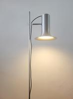 Zeldzame D 2303 vloerlamp van Raak Amsterdam, Gebruikt, Mid Century Modern, Vintage design, Ophalen of Verzenden, Nvt