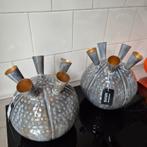 Set van 2x Mansion Atmosphere, tulpenvaas metaal grijs NIEUW, Huis en Inrichting, Overige materialen, Overige kleuren, Nieuw, Ophalen of Verzenden