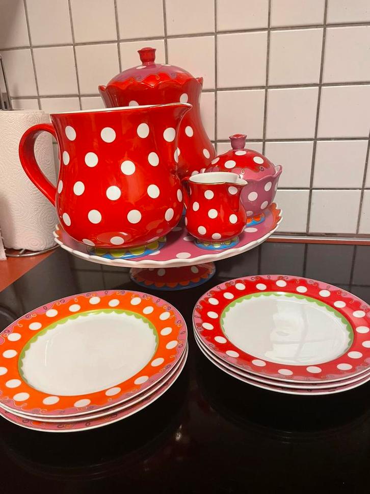 Oilily Servies met Stippen, Huis en Inrichting, Keuken | Servies, Zo goed als nieuw, Overige typen, Overige stijlen, Aardewerk