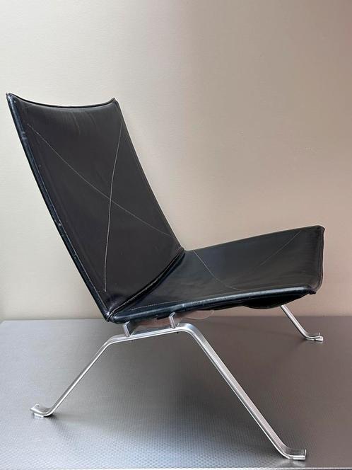 Vintage PK22 lederen fauteuil Paul Kjaerholm Fritz Hanssen, Huis en Inrichting, Fauteuils, Gebruikt, Leer, Metaal, 50 tot 75 cm