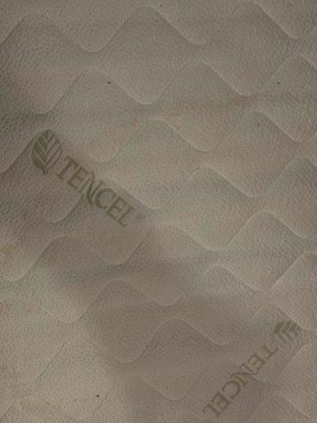 Baby matras merk Tencel beschikbaar voor biedingen