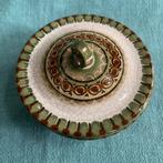 G munden doosje/schaaltje keramiek handgeschilderd Eder, Sieraden, Tassen en Uiterlijk, Broches, Ophalen of Verzenden, Zo goed als nieuw