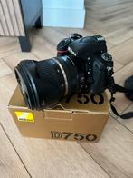 Nikon d750 te koop, weinig kliks, zo goed als nieuw, Ophalen, Zo goed als nieuw, Nikon