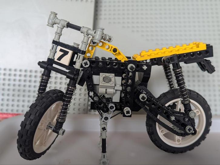 Lego Technic 8838 Motorfiets - Compleet met Instructies!, Kinderen en Baby's, Speelgoed | Duplo en Lego, Gebruikt, Lego, Complete set