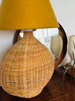 Made com lampvoet rotan, Huis en Inrichting, Ophalen of Verzenden, Zo goed als nieuw, Minder dan 50 cm