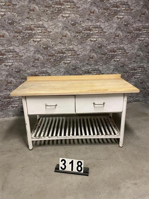 Industriële retro vintage werkbank/ sidetable nr318, Doe-het-zelf en Verbouw, Werkbanken, Gebruikt, 120 tot 170 cm, Ophalen of Verzenden