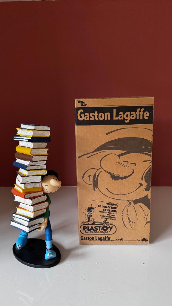 Guust Flater 25 cm beeld – Plastoy (2006) – Eerste druk, Ophalen of Verzenden, Guust of Robbedoes, Nieuw, Beeldje of Figuurtje