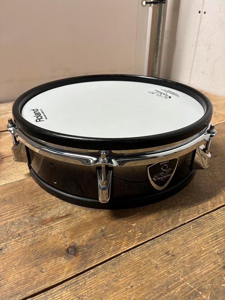 B-stock Roland PD-125 BK pad (mount mist), Muziek en Instrumenten, Instrumenten | Onderdelen, Drums of Percussie, Ophalen of Verzenden