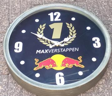 Red Bull Racing / Max wandklok. beschikbaar voor biedingen