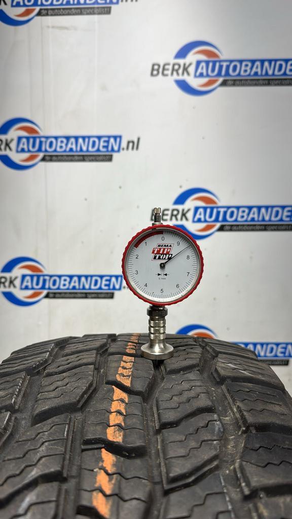 2x Cooper Discoverer AT3 265/70 R17 115T 265/70/17 2657017 (, Auto-onderdelen, Banden en Velgen, Band(en), All Season, 17 inch