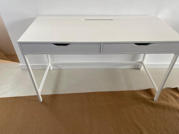 Ikea ALEX Bureau, wit, 132x58 cm beschikbaar voor biedingen