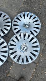 Wieldoppen van Golf 16 inch sierdoppen 20 euro alle 4, Auto diversen, Wieldoppen, Ophalen of Verzenden