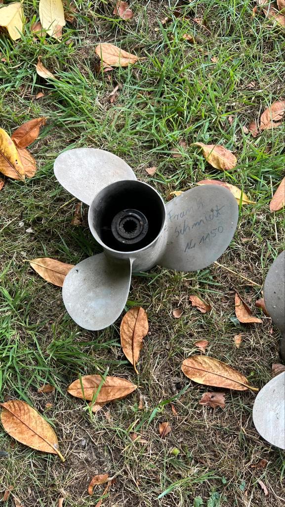 2 x rvs propeller voor mercruiser bravo of alfa aandrijving, Watersport en Boten, Bootonderdelen, Zo goed als nieuw, Motor en Techniek