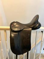 Albion zadel 17 inch te koop, Dieren en Toebehoren, Paarden en Pony's | Zadels, Ophalen of Verzenden, Gebruikt, Dressuur