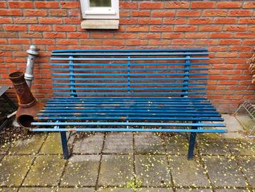 Metalen parkbank of tuinbank, metaal, groenblauw