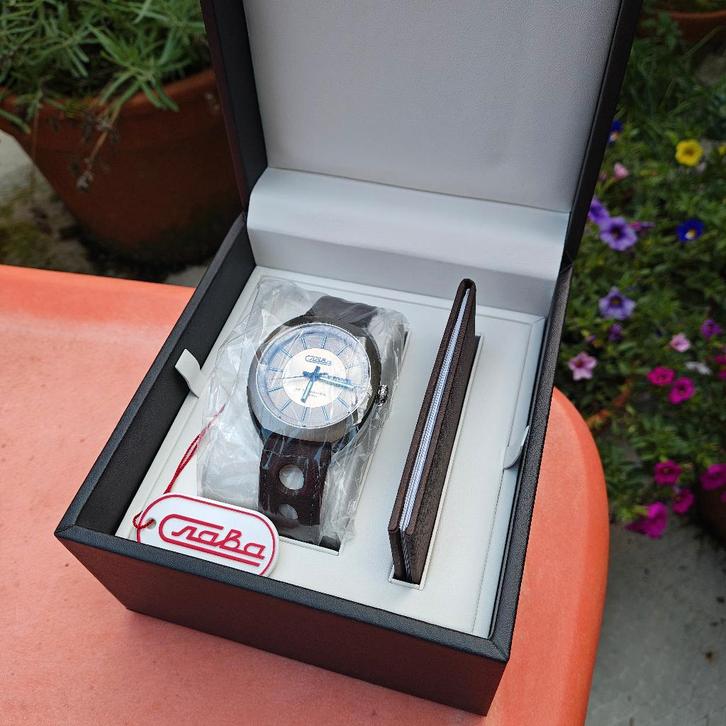 Slava MIR / Слава МИР 2024 Reissue Edition Horloge, Sieraden, Tassen en Uiterlijk, Horloges | Antiek, Polshorloge, Overige merken