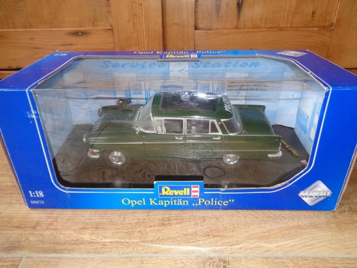 Oude Revell Opel Kaptan MP, Police Car in Doos, 1/18, 2006, Hobby en Vrije tijd, Modelauto's | 1:18, Zo goed als nieuw, Auto, Revell