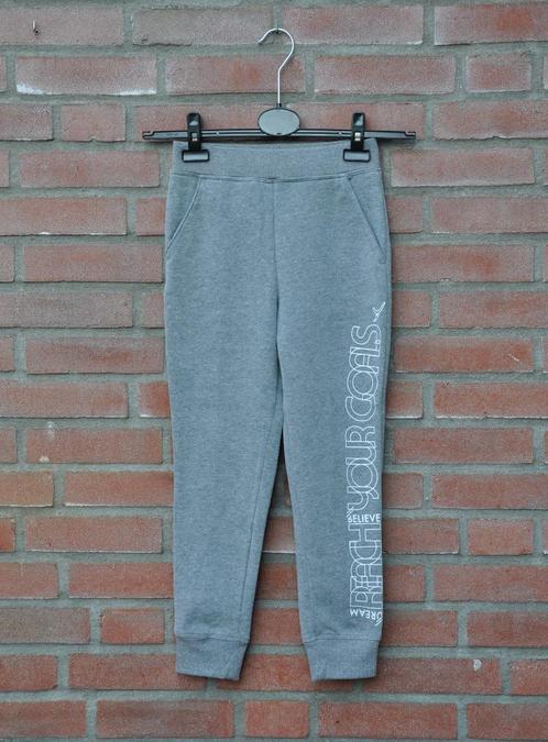 joggingbroek 134/140, sweatpants 134,140, broek 134,140, Kinderen en Baby's, Kinderkleding | Maat 134, Nieuw, Meisje, Broek, Ophalen of Verzenden