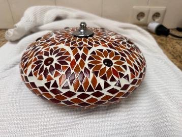 Oosterse mozaïek plafonnière, sfeervol oranje/rood. Dia 26cm beschikbaar voor biedingen