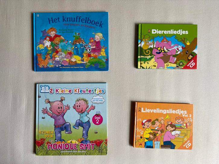 Kinderliedjes Boekjes - Knuffelboek, Dierenliedjes, etc., Boeken, Kinderboeken | Baby's en Peuters, Gelezen, 2 tot 3 jaar, Uitklap-, Voel- of Ontdekboek