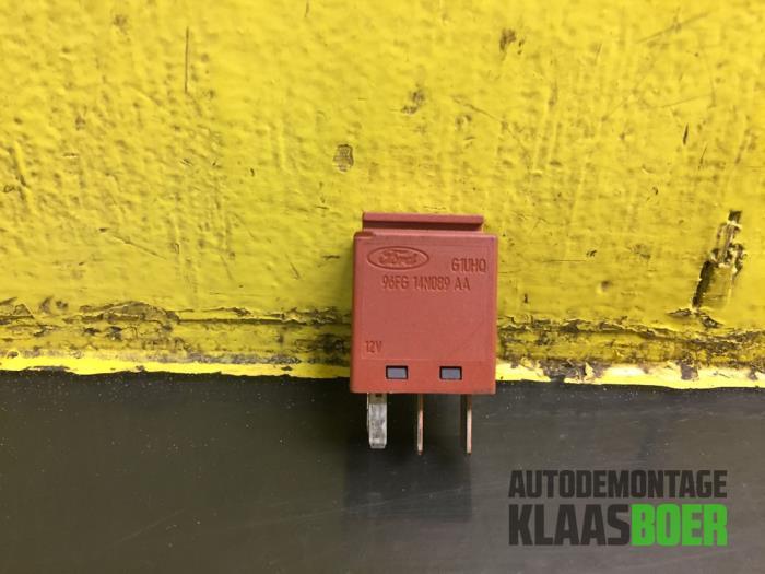Relais van een Ford KA, Auto-onderdelen, Elektronica en Kabels, Ford, Gebruikt, 6 maanden garantie, 12 maanden garantie, Ophalen of Verzenden