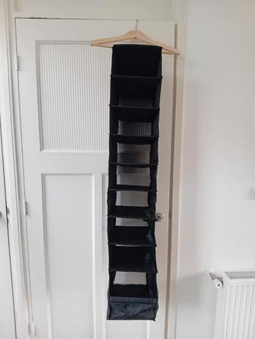 Ikea organizer zwart.