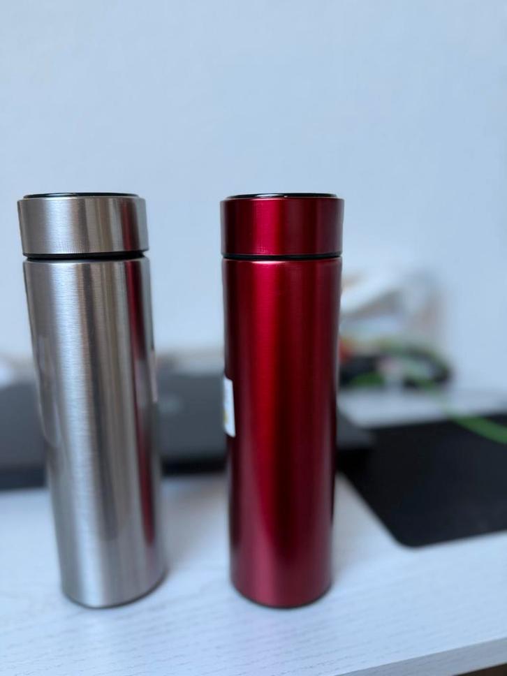 Nieuwe Thermosfles met Temperatuur Display, Huis en Inrichting, Keuken | Keukenbenodigdheden, Nieuw, Ophalen of Verzenden
