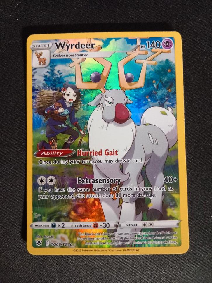 Wyrdeer TG06/TG30 Astral Radiance Trainer Gallery Excellent, Hobby en Vrije tijd, Verzamelkaartspellen | Pokémon, Zo goed als nieuw
