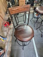 Barkruk donkerbruin draaibaar lederlook, Huis en Inrichting, Barkrukken, Ophalen, Draaibaar, Gebruikt, 90 cm of meer