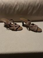 Elegante Tod's Sandalen - maat 37 zo goed als nieuw, Kleding | Dames, Schoenen, Ophalen, Zo goed als nieuw, Bruin, Sandalen of Muiltjes