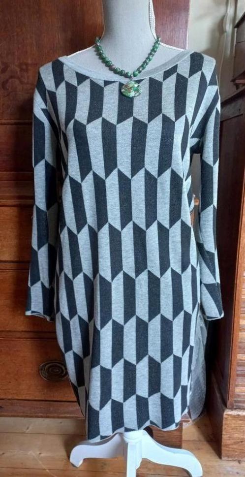Mooie fijn gebreide grijs/zwarte lange trui van Steps L, Kleding | Dames, Truien en Vesten, Zo goed als nieuw, Maat 38/40 (M)