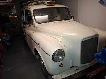 Austin 1981 Wit london taxi beschikbaar voor biedingen