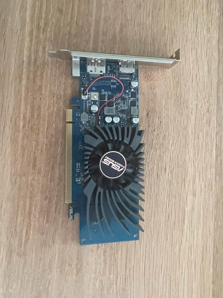 GT1030 asus, Computers en Software, Videokaarten, Gebruikt, Nvidia, PCI-Express 3.0, GDDR4, HDMI, DisplayPort, Ophalen