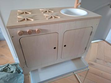 Houten Speelkeuken beschikbaar voor biedingen