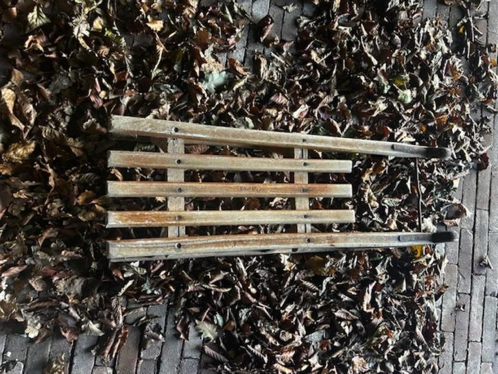 Houten vintage Davos slee, Kinderen en Baby's, Speelgoed | Buiten | Sleeën, Gebruikt, Hout, Ophalen