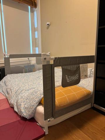 Bed rails beschikbaar voor biedingen