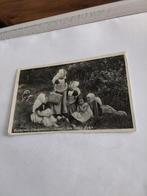 WALCHERSCHE KLEDERDRACHT  ZEELAND 1940, Ophalen of Verzenden, Voor 1920, Klederdracht