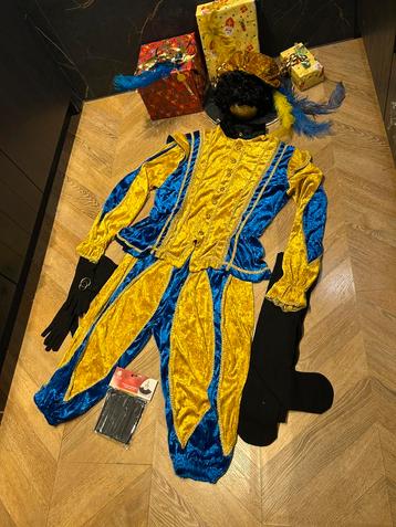 Pietenpak goud blauw nieuw maat m handwerk sinterklaas luxe beschikbaar voor biedingen