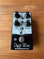 Earthquaker Devices Night Wire Tremolo, Muziek en Instrumenten, Effecten, Ophalen of Verzenden, Zo goed als nieuw, Overige typen