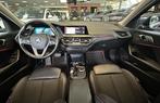 BMW 1-serie 118i Executive Edition/1STE EIG/NAVI/CARPLAY/LED, Auto's, BMW, Gebruikt, Leder en Stof, Zwart, Origineel Nederlands
