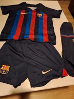 Barcelona pakje - compleet tenue, Ophalen, Zo goed als nieuw