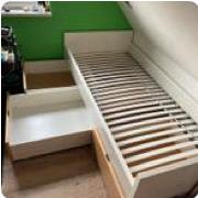 Houten bed