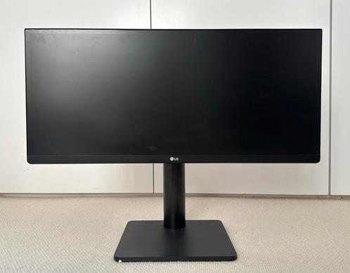 LG UltraWide 29 inch 29UB67-8, Computers en Software, Monitoren, Zo goed als nieuw, 60 Hz of minder, DisplayPort, DVI, HDMI, Kantelbaar