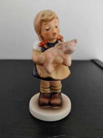 Hummel beeldje 2052 'Pigtails' beschikbaar voor biedingen