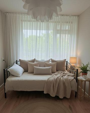 Prachtig bed te koop  beschikbaar voor biedingen