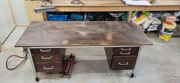 Vintage Werkbank / Bureau beschikbaar voor biedingen