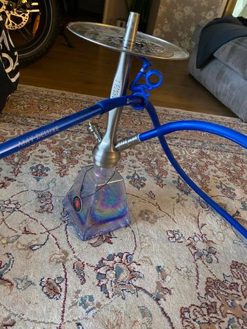 Amy Deluxe Waterpijp beschikbaar voor biedingen