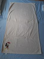 Disney Mickey Mouse badlaken ecru, 130 x 70, Ophalen of Verzenden, Zo goed als nieuw, Overige kleuren, Handdoek