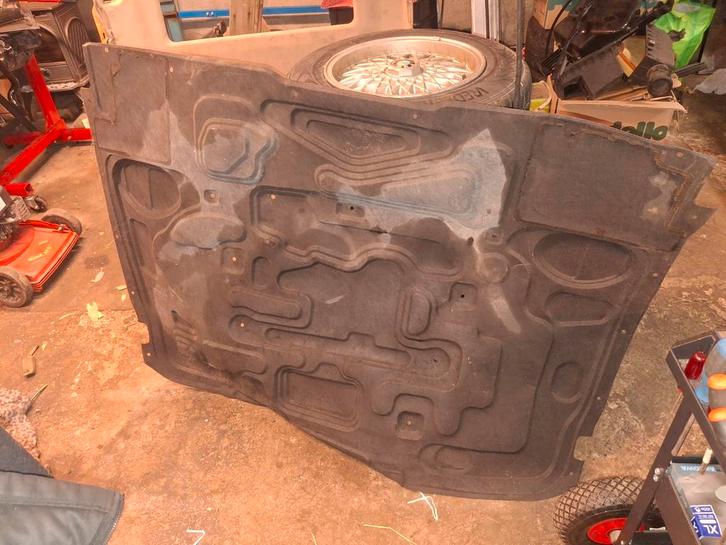 Bmw e34 5 serie motorkap bekleding, Auto-onderdelen, Motor en Toebehoren, BMW, Ophalen