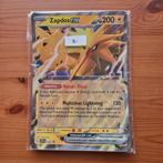 Pokémon Zapdos ex jumbo kaart., Hobby en Vrije tijd, Verzamelkaartspellen | Pokémon, Ophalen of Verzenden, Zo goed als nieuw